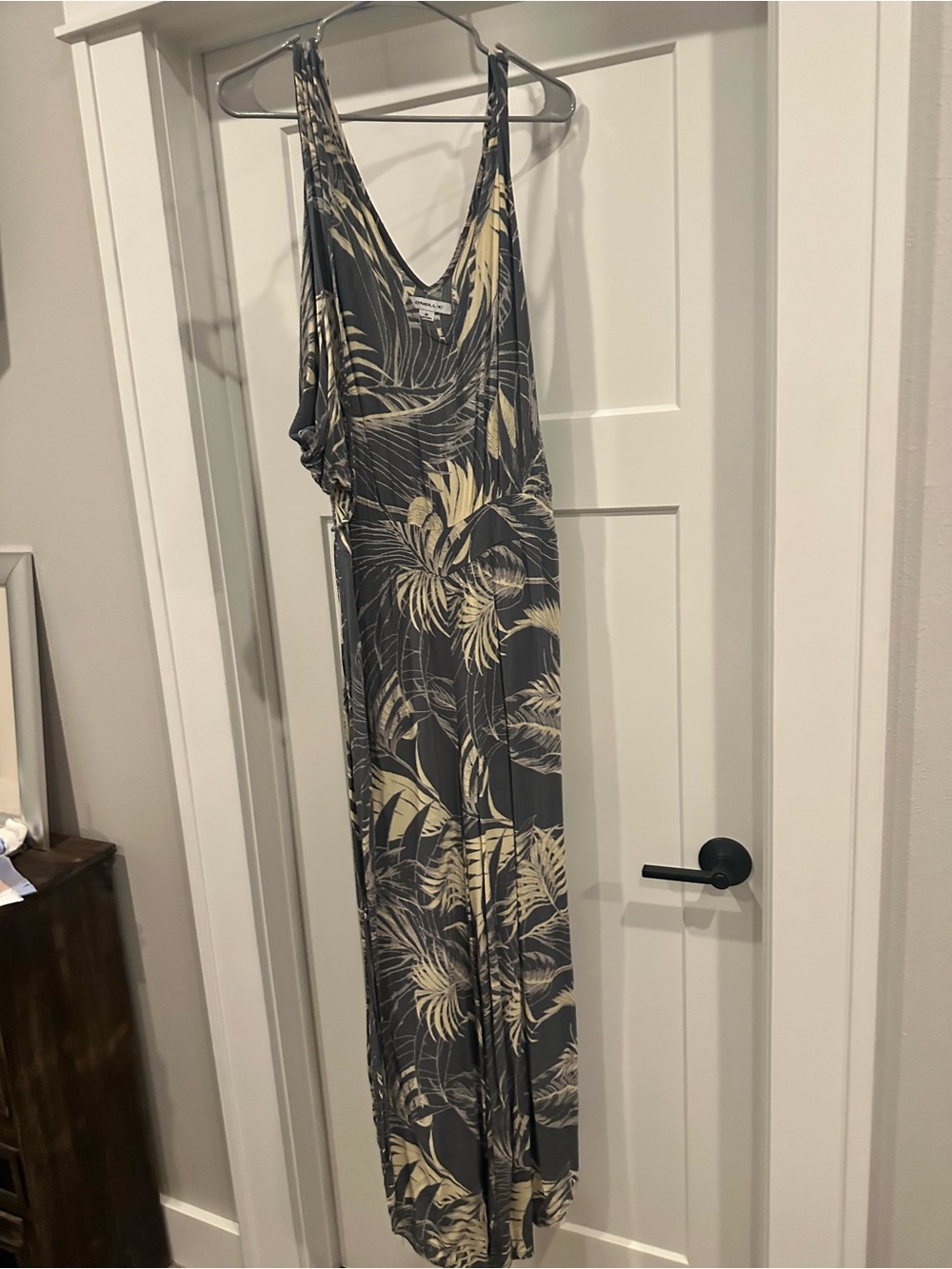 O'Neill Grey and Cream Tropical Print Jumpsuit